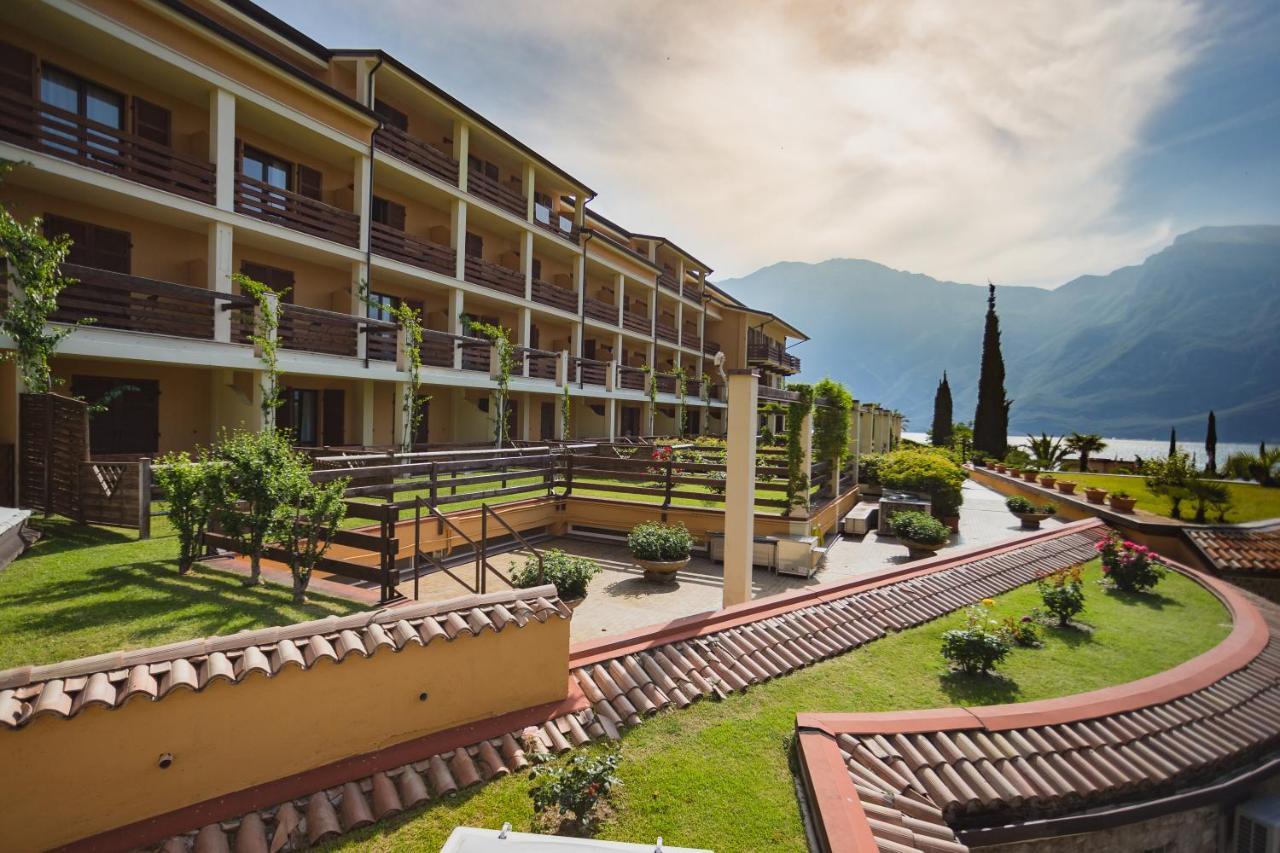 Caravel Hotel Limone sul Garda